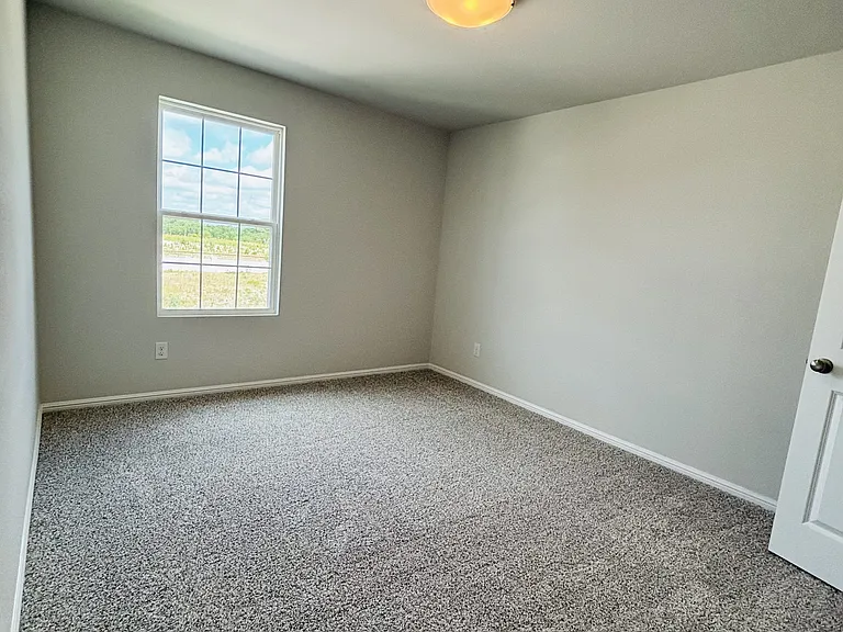 912 Santa Lucia Dr — Photo 31