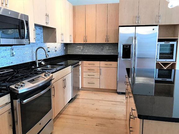 2nd image of 1120 S 2nd St APT 411