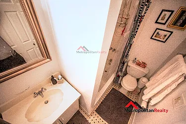 Rented by Metropolitan Realty