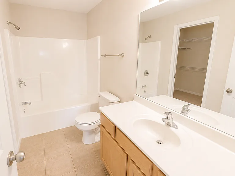 4005 Snowy Owl Dr — Photo 20