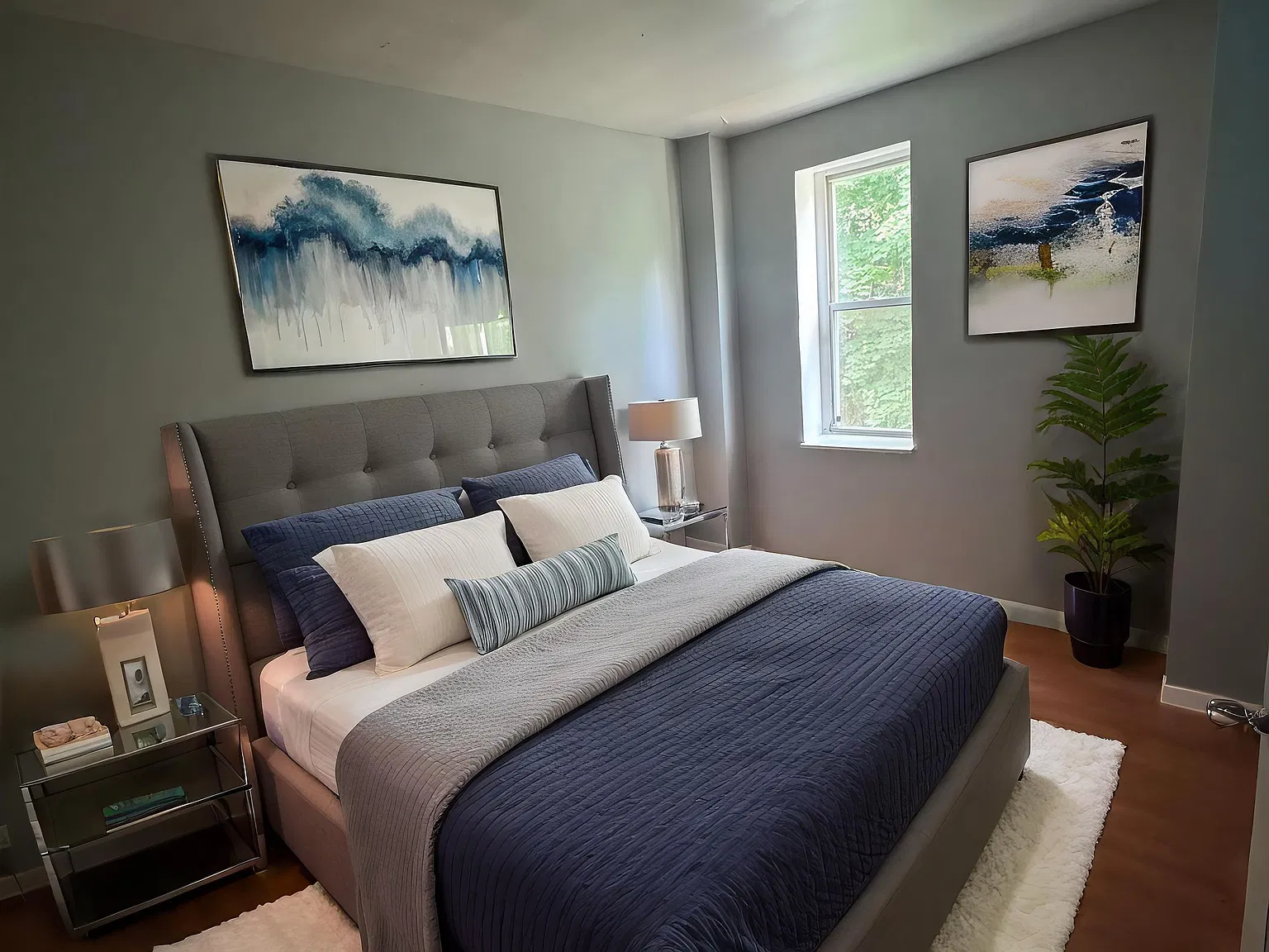 2 bed, 900 sqft, $1,350 — Photo 2