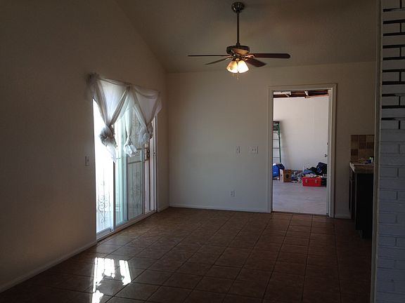 4th image of 15100 Dakota St