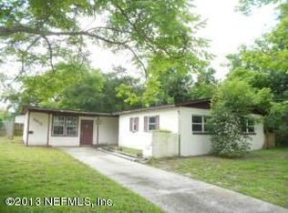 5812 Perch Dr N, Jacksonville, FL 32277