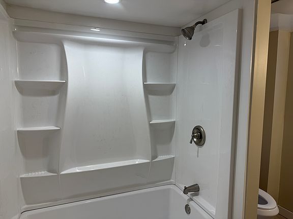 3rd image of 33 Church St #2