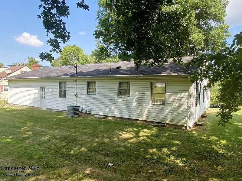 1st image of 20 Fruit Hill Dr