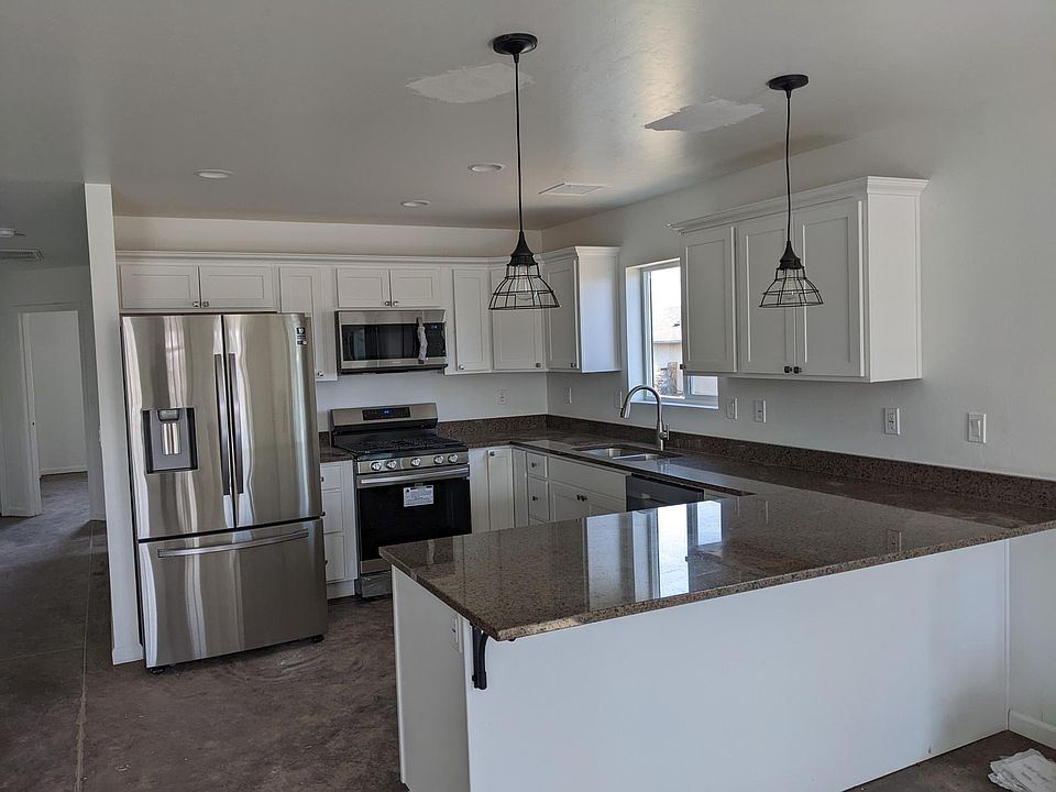 2nd image of 8500 E Spouse Dr #1