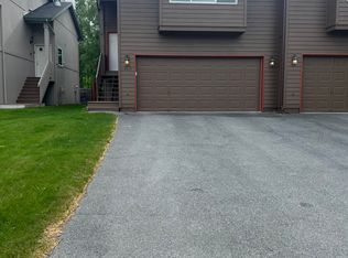 12013 Town Park Cir, Eagle River, AK 99577