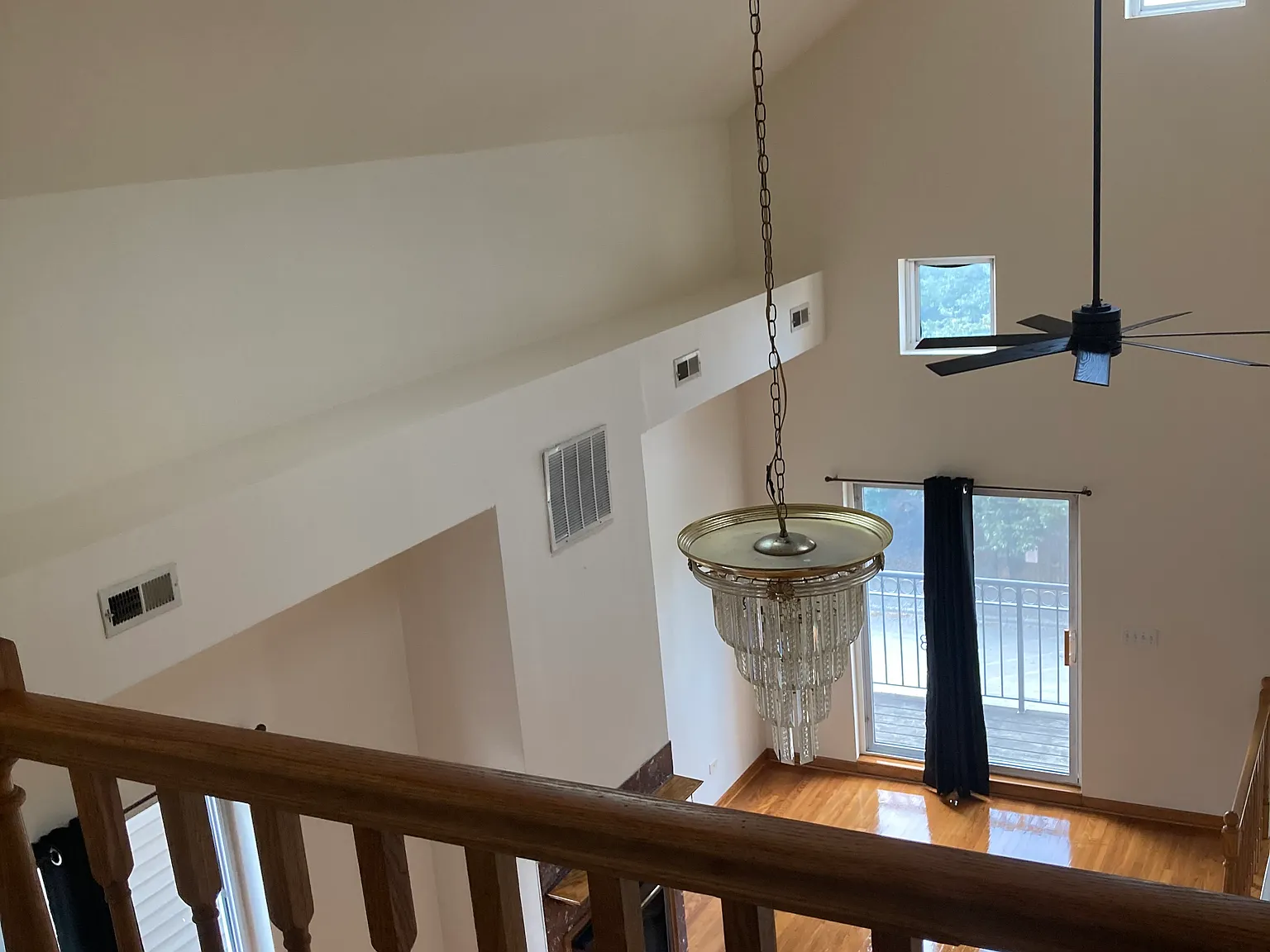 3 bed, $3,500 — Photo 2