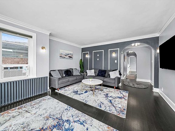 5th image of 6029 N Austin Ave