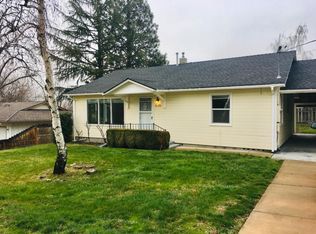 1040 Plaza Ave, Ashland, OR