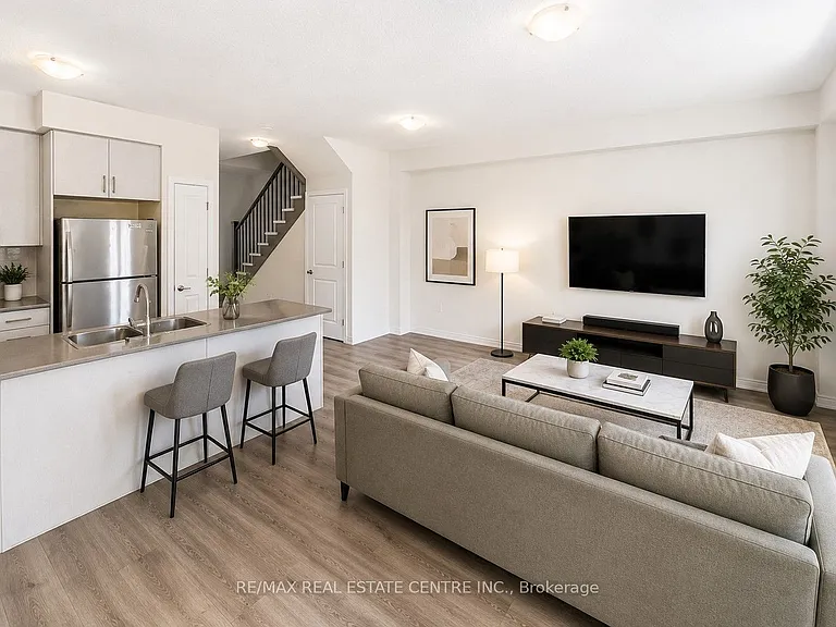 80 Pinot Cres — Photo 4