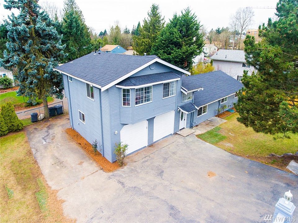 1st image of 4215 S 144th St
