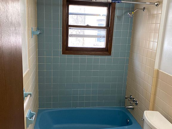 4th image of 170 Knox St APT 4