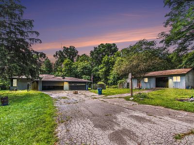 9162 Garr Rd, Berrien Springs, MI, 49103