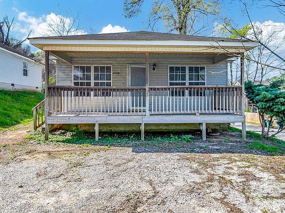 2712 E Main St, Chattanooga, TN 37404 | MLS #1388894 | Zillow