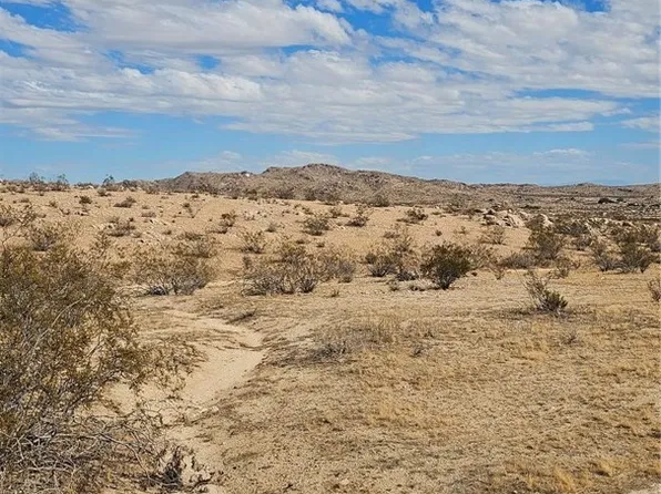 0 Avenue H #10, Lancaster, CA 93535