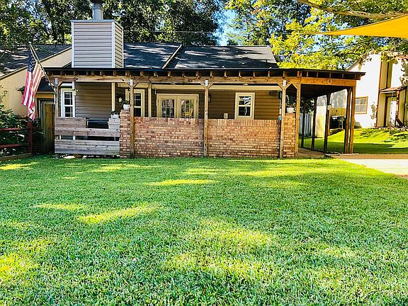 2nd image of 2824 Misty Garden Cir
