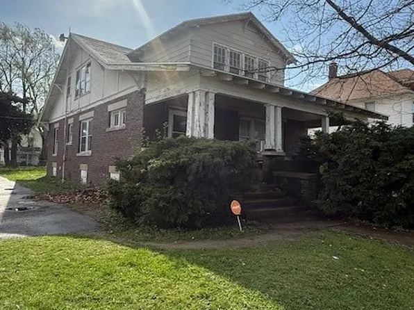 9 S Griffin St, Danville, IL 61832