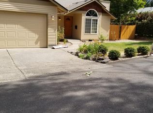 1911 9th St, Oregon City, OR