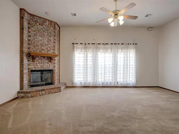 1240 Capitol Dr, Edmond, OK 73003