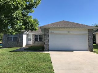 4216 W Madison St, Springfield, MO 65802