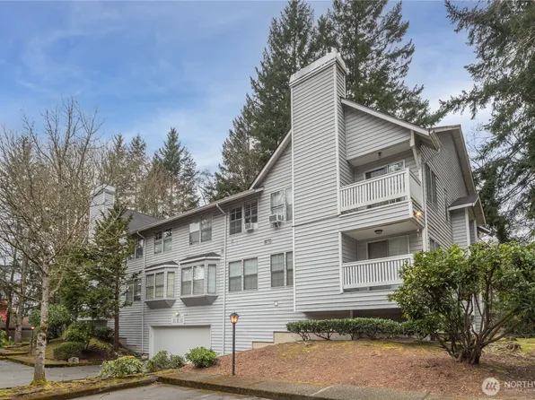 7601 Concord Lane NE #E101, Bremerton, WA 98311
