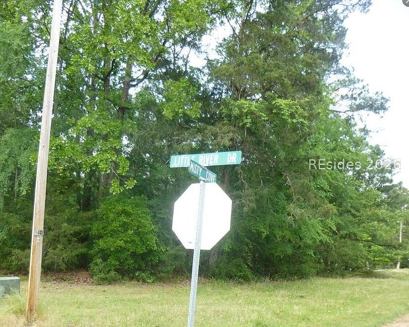 1st image of 12 Little River Dr