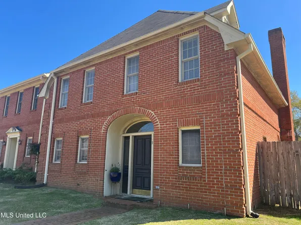 1 Village Green Cir, Jackson, MS 39211