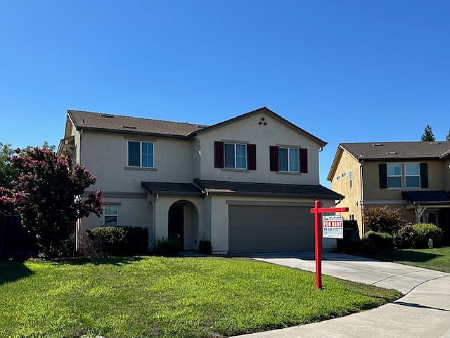 1st image of 2714 Twin Bridges Ln