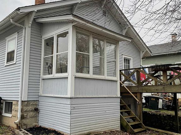 2nd image of 540 N Walnut St