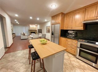 250 W Fairview Ave APT 204, Glendale, CA 91202
