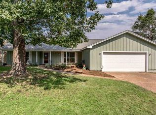 7640 Le Grande Dr, Pensacola, FL 32514