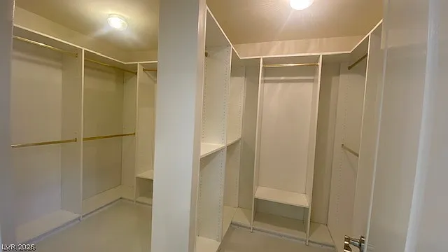 8800 Bonta Ct — Photo 46