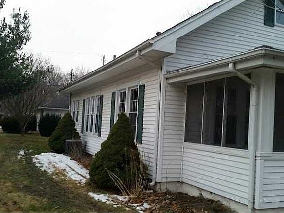 3rd image of 655 Glendale Dr