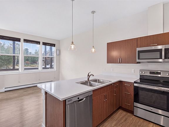 3rd image of 170 Wichita Avenue UNIT A/B