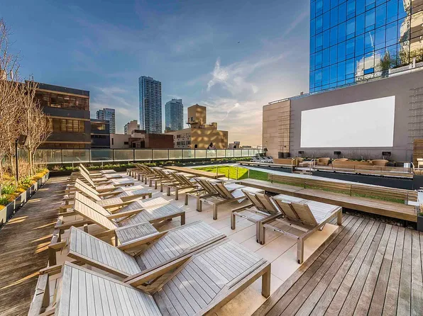 460 West 42nd Street image 13 of 17