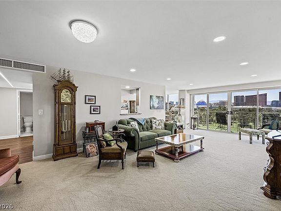 4th image of 3111 Bel Air Dr Unit 8A