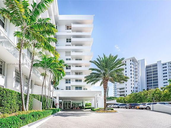 2nd image of 199 Ocean Lane Dr APT 1207