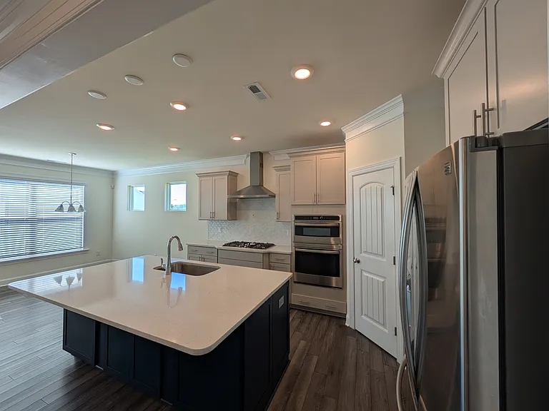 1721 Fairing View Way — Photo 7