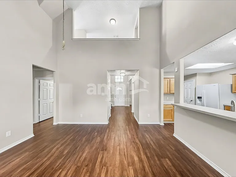 7015 Atasca Creek Dr — Photo 7