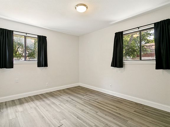 5th image of 1640 Gill St