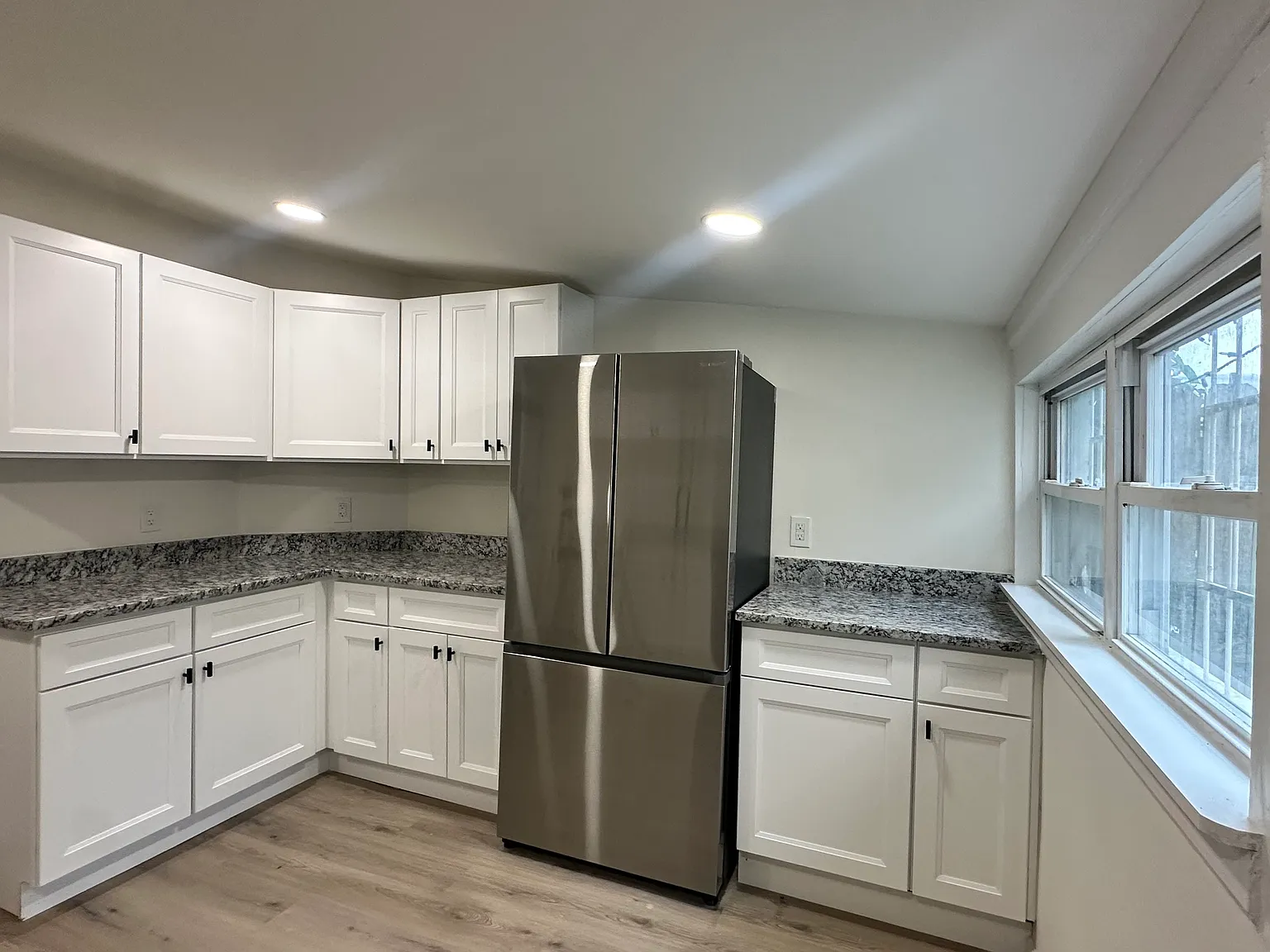 3 bed, 1500 sqft, $2,300 — Photo 3