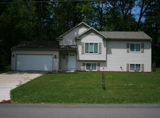 4975 Westshire Dr NW, Comstock Park, MI 49321