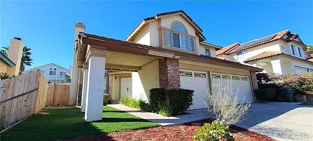 1st image of 436 Bristol Way