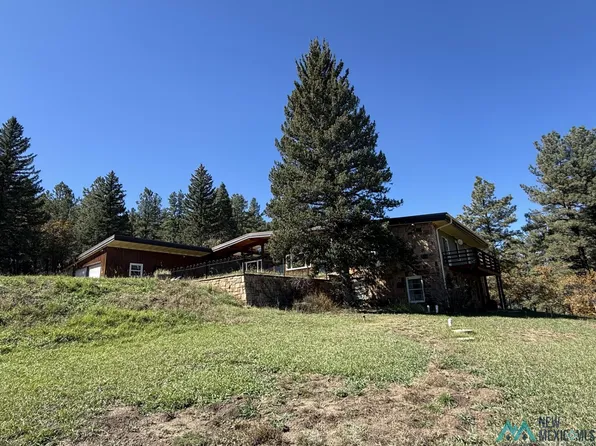 26 Camino Verde St, Montezuma, NM 87731