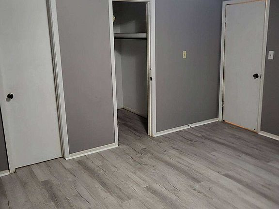 4th image of 920 Chippewah Dr #C4