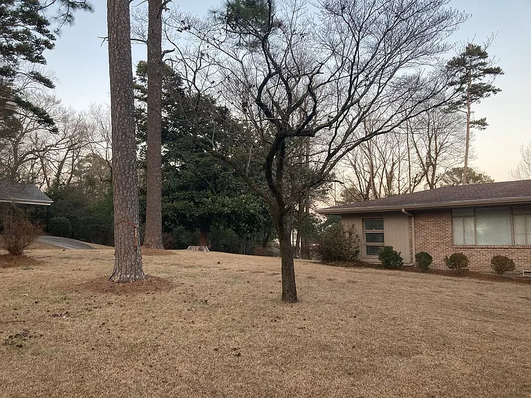 2140 White Way — Photo 13