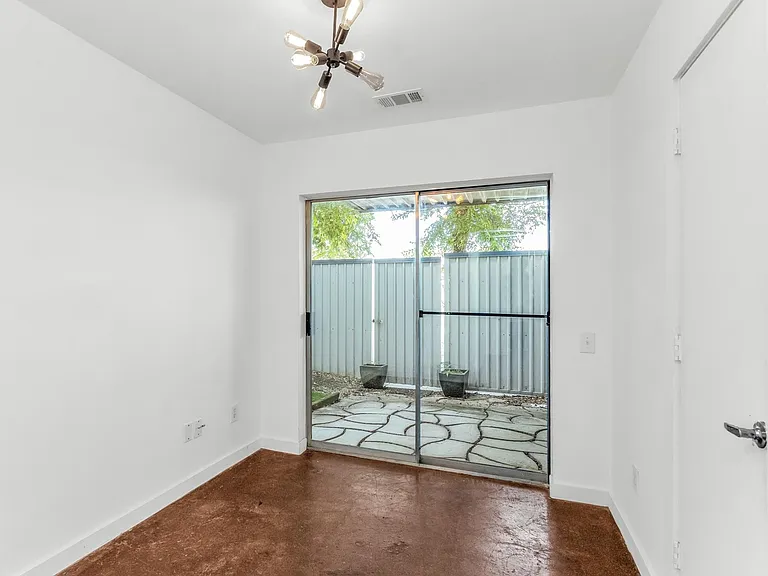 1429 Caddo St #B — Photo 2