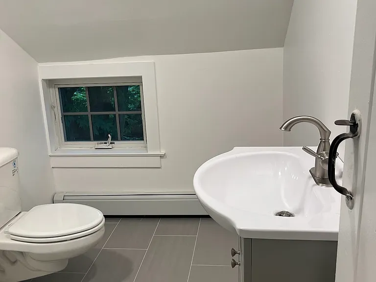 9 Basin St — Photo 10