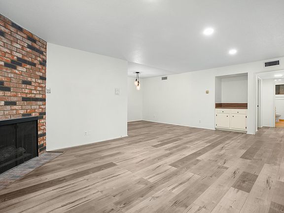 2nd image of 1640 S Bentley Ave APT 2